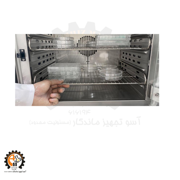 سینی انکوباتور